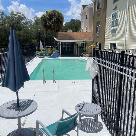 Mainstay Suites Tampa Moffitt-Usf Temple Terrace Eksteriør bilde