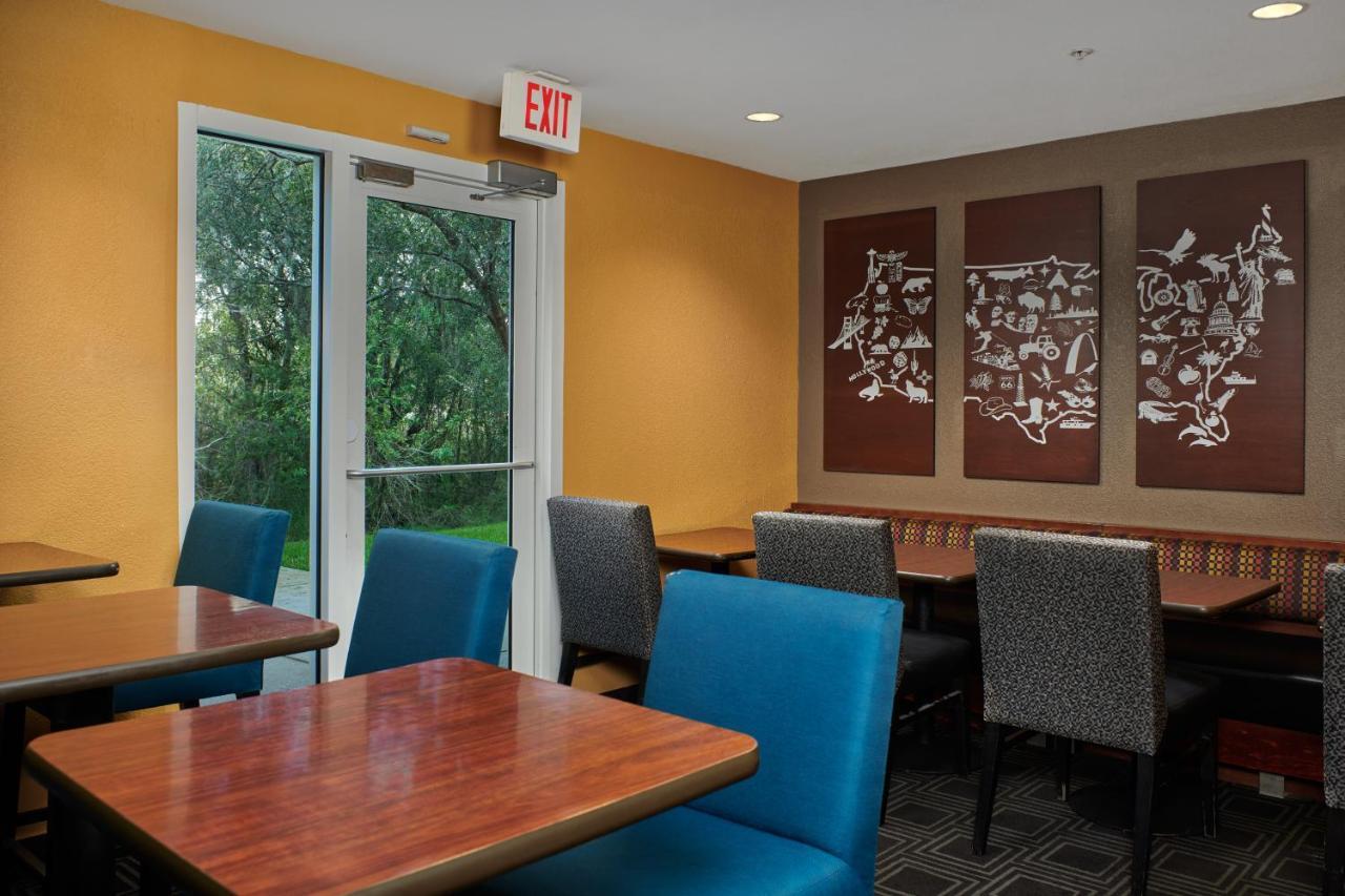 Mainstay Suites Tampa Moffitt-Usf Temple Terrace Eksteriør bilde