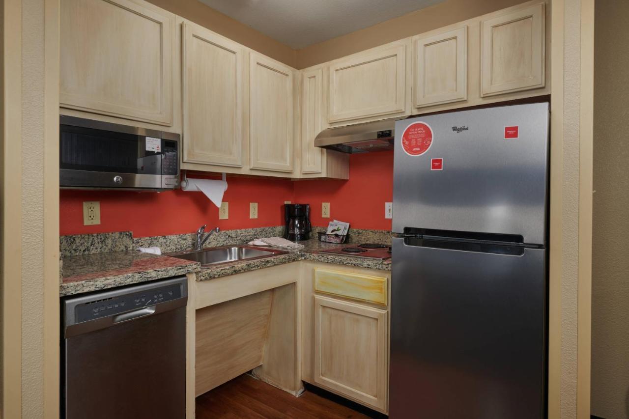 Mainstay Suites Tampa Moffitt-Usf Temple Terrace Eksteriør bilde