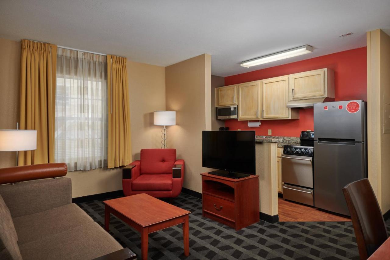 Mainstay Suites Tampa Moffitt-Usf Temple Terrace Eksteriør bilde