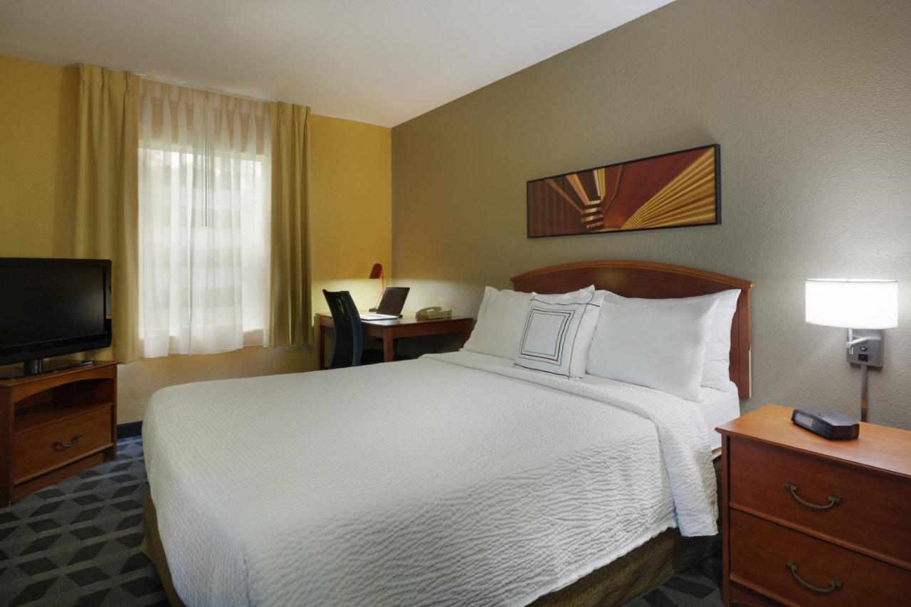 Mainstay Suites Tampa Moffitt-Usf Temple Terrace Eksteriør bilde