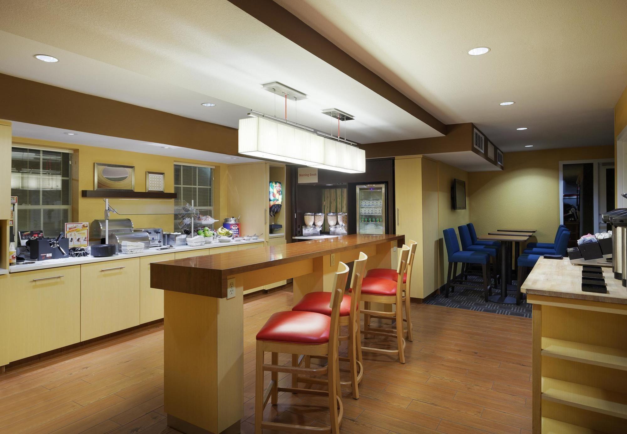 Mainstay Suites Tampa Moffitt-Usf Temple Terrace Eksteriør bilde