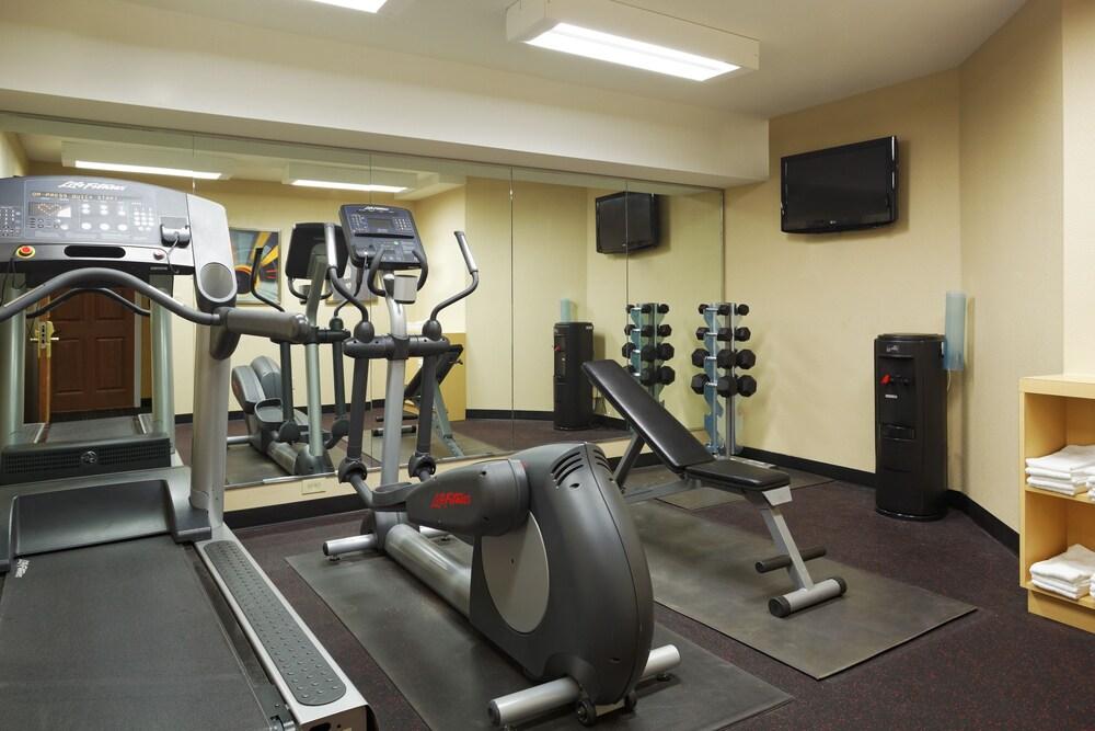 Mainstay Suites Tampa Moffitt-Usf Temple Terrace Eksteriør bilde