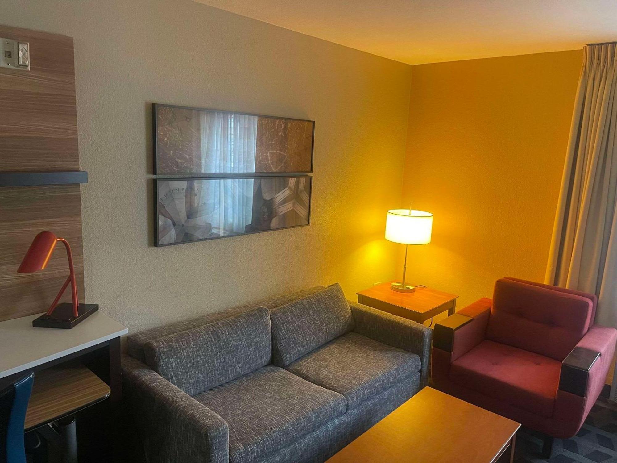 Mainstay Suites Tampa Moffitt-Usf Temple Terrace Eksteriør bilde