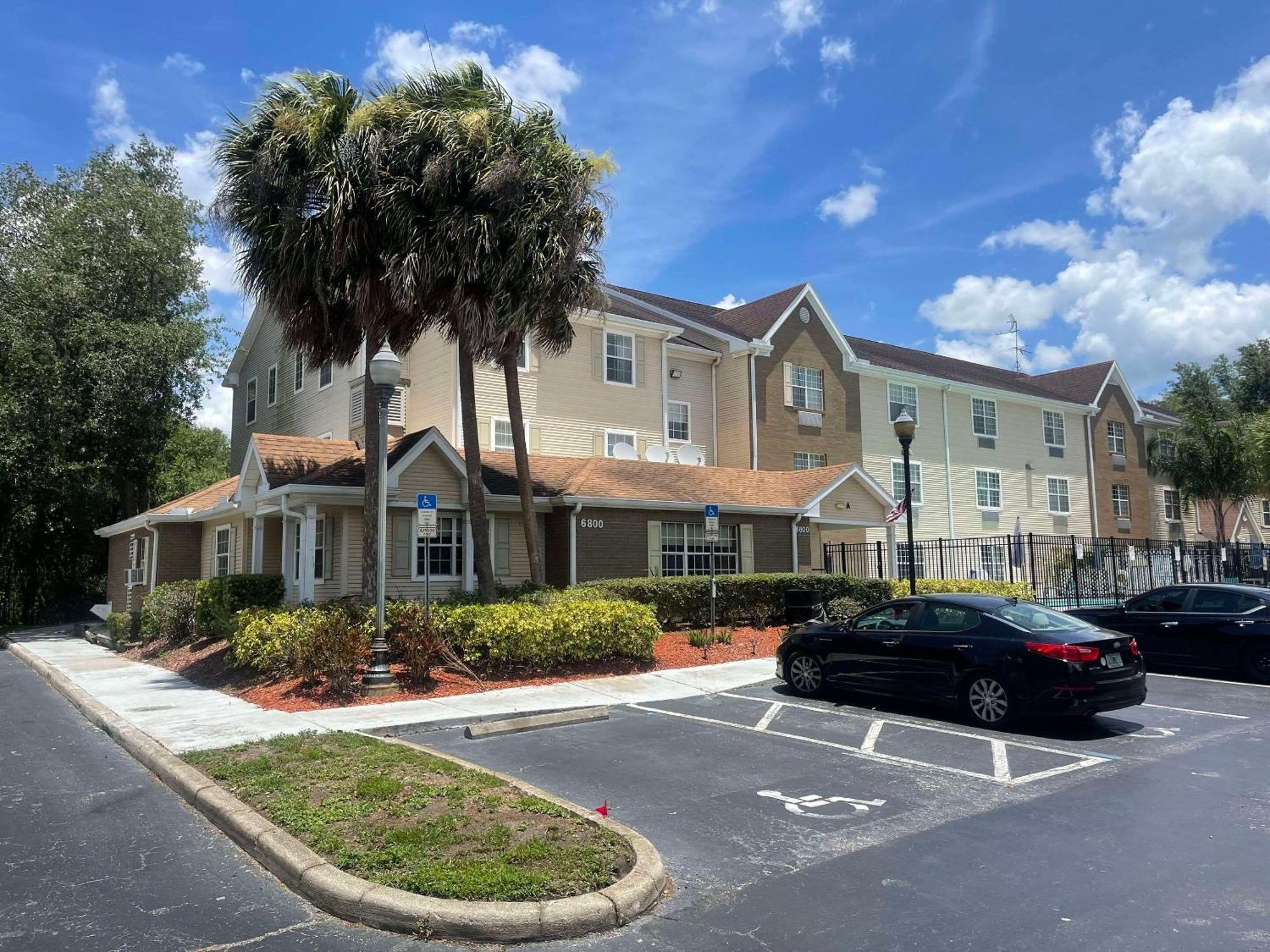Mainstay Suites Tampa Moffitt-Usf Temple Terrace Eksteriør bilde