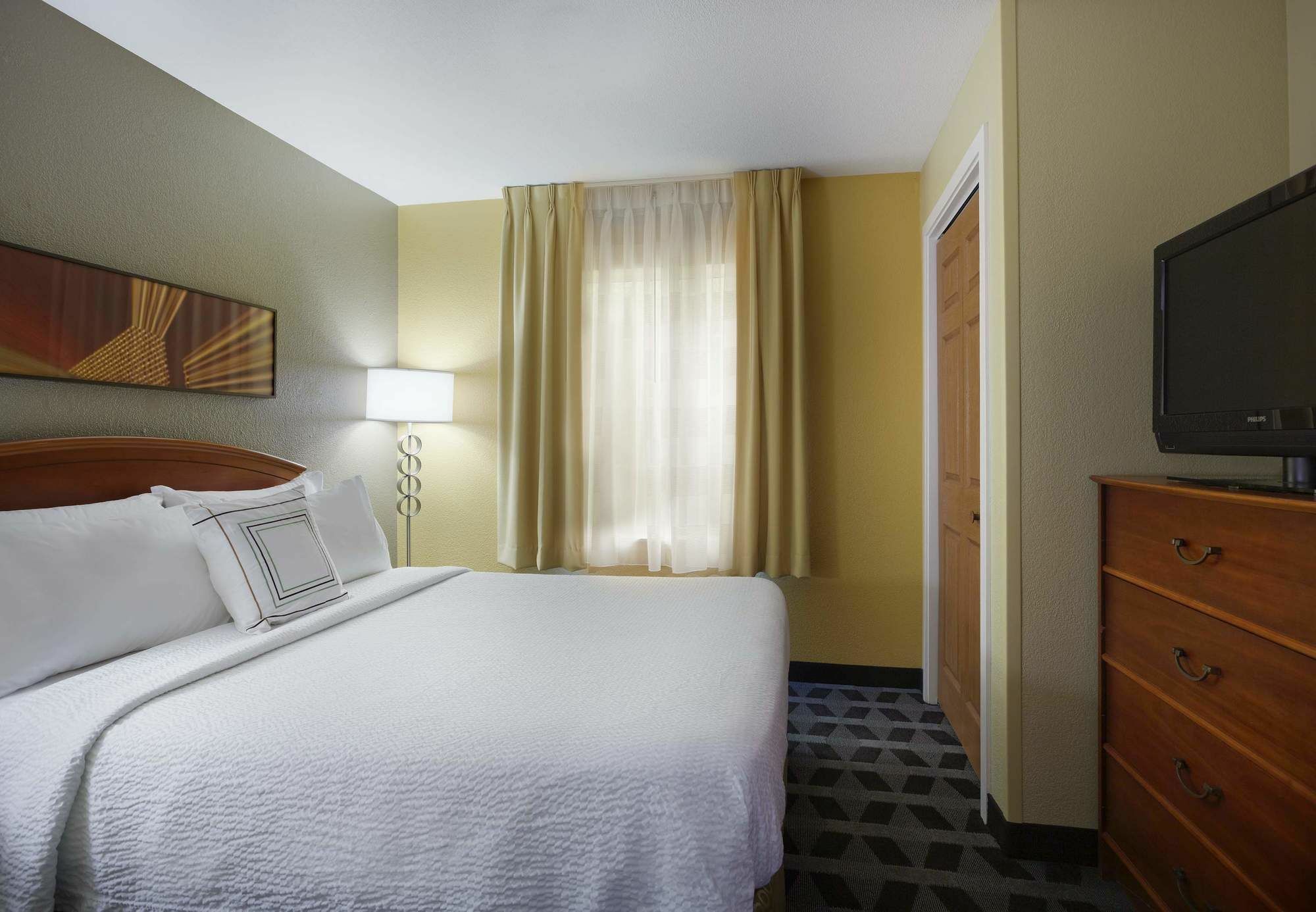 Mainstay Suites Tampa Moffitt-Usf Temple Terrace Eksteriør bilde